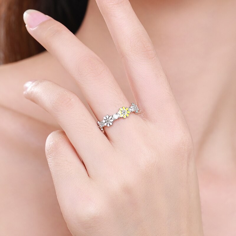 Sterling Silver Daisy Ring