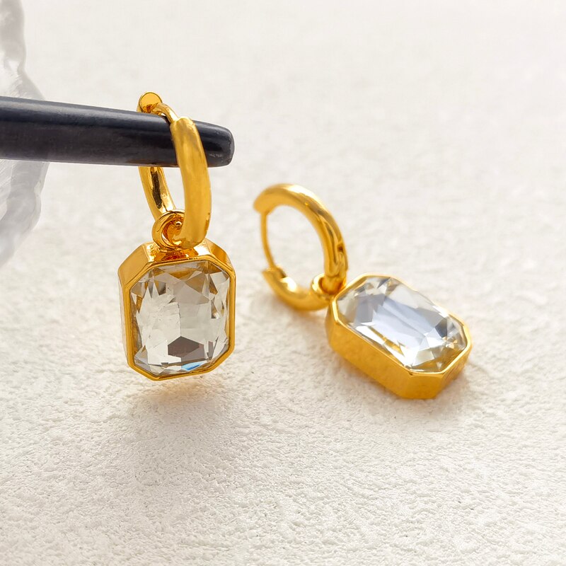 Classic Cubic Zirconia Earring