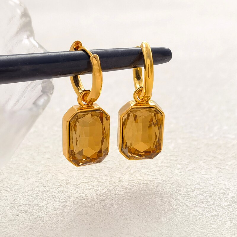 Classic Cubic Zirconia Earring
